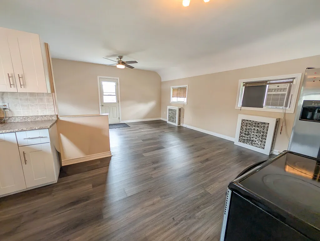 254 Hellems Ave — Photo 4