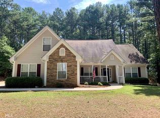 203 Kingsbrooke Cir, Chattahoochee Hills, GA 30268