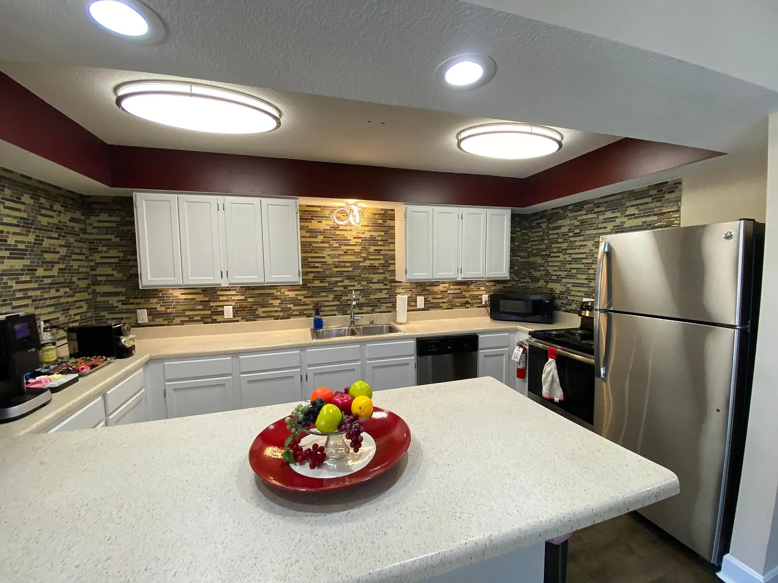 Pinnacle Woods — Photo 1