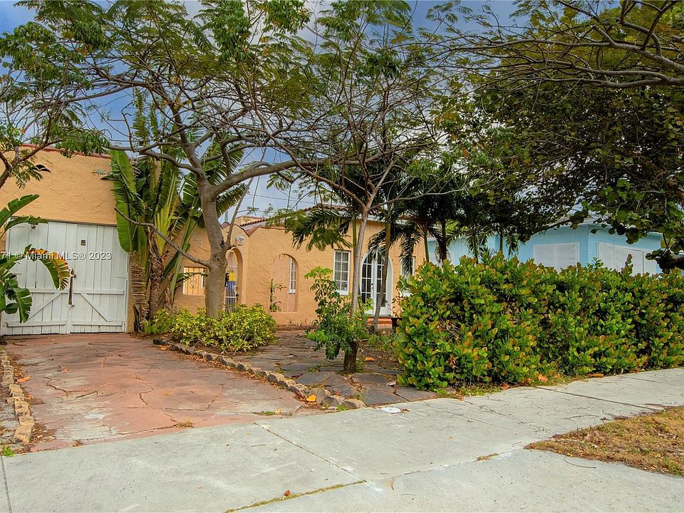 1st image of 953 32nd St