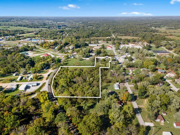 200 Highlandville Road, Highlandville, MO 65669