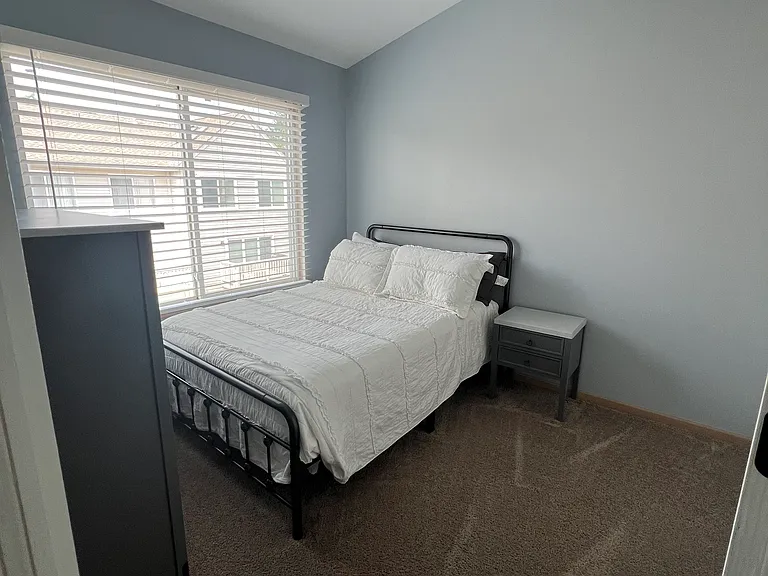 1122 Cambridge Dr — Photo 9