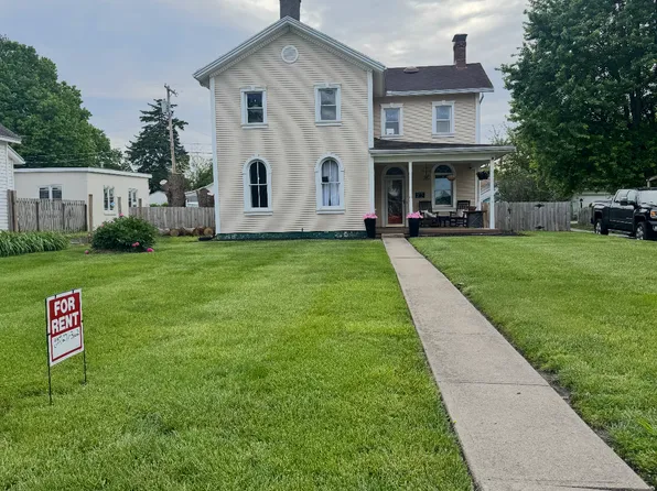 217 S 3rd St, Tipp City, OH 45371