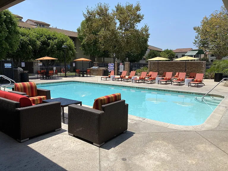 Mountain View Camarillo — Photo 23