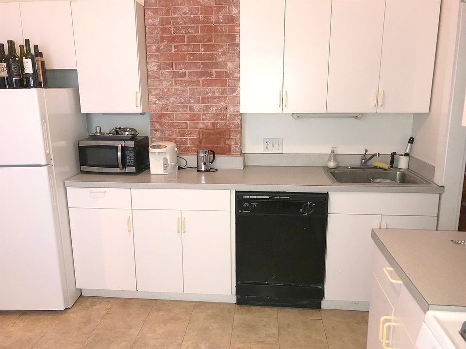 1st image of 60.5 Sacramento St #2
