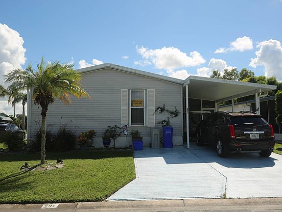 3rd image of 231 Bimini Cay Cir