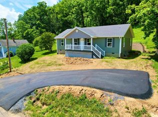 1441 Old Stage Rd, Chilhowie, VA 24319