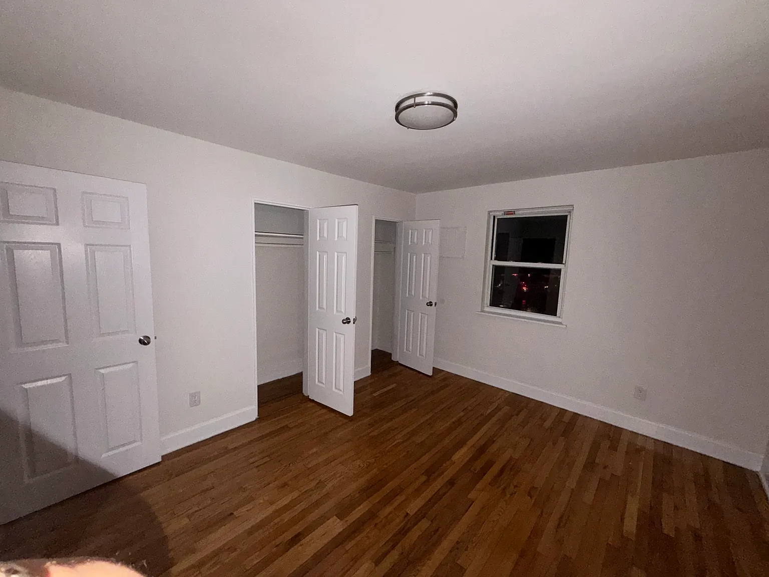 2 bed, 850 sqft, $2,725 — Photo 4