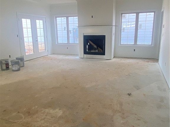 4th image of 1315 Park St