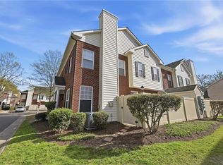 5945 Echingham Dr, Virginia Beach, VA 23464