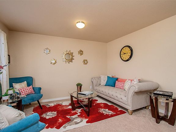 2nd image of 9687 Desert Lily Cir