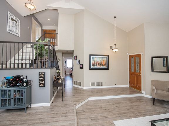 5th image of 25448 Day Lily Dr