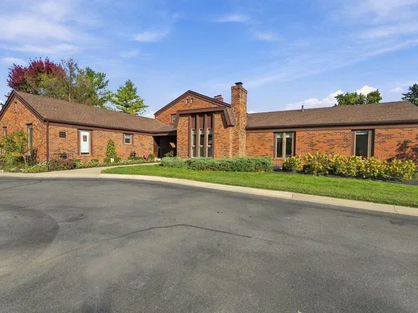 4261 Chaucer Ln, Columbus, OH 43220