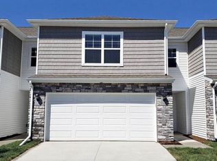 308 Ember Dr, Waukee, IA 50263