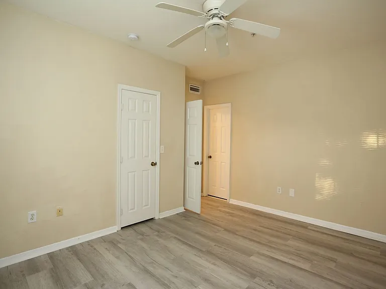 23640 Walden Center Dr #207 — Photo 20