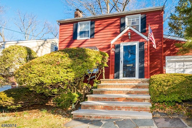 1st image of 40 Newman Ave