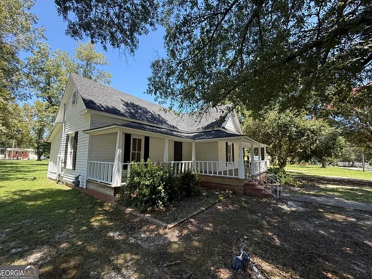 604 Shy St — Photo 11
