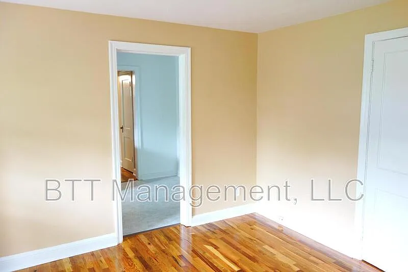 1 bed, 1.0 bath, 600 sqft, $1,395 — Photo 2