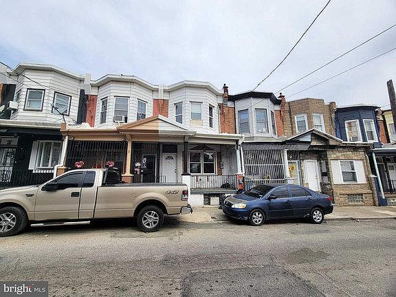 2nd image of 853 E Westmoreland St