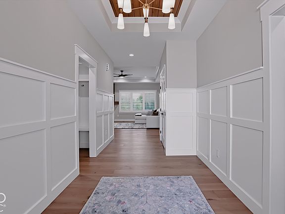 4th image of 1083 Beechtree Ln