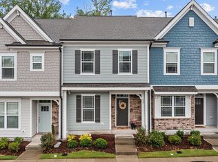 305 Old Grove Ln, Apex, NC 27502