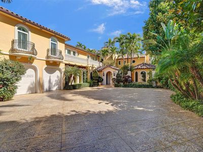 5369 Pine Tree Dr, Miami Beach, FL, 33140