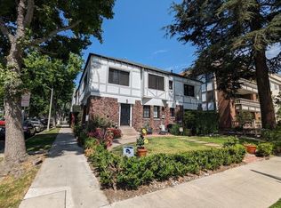 9205 Alden Dr #1, Beverly Hills, CA 90210