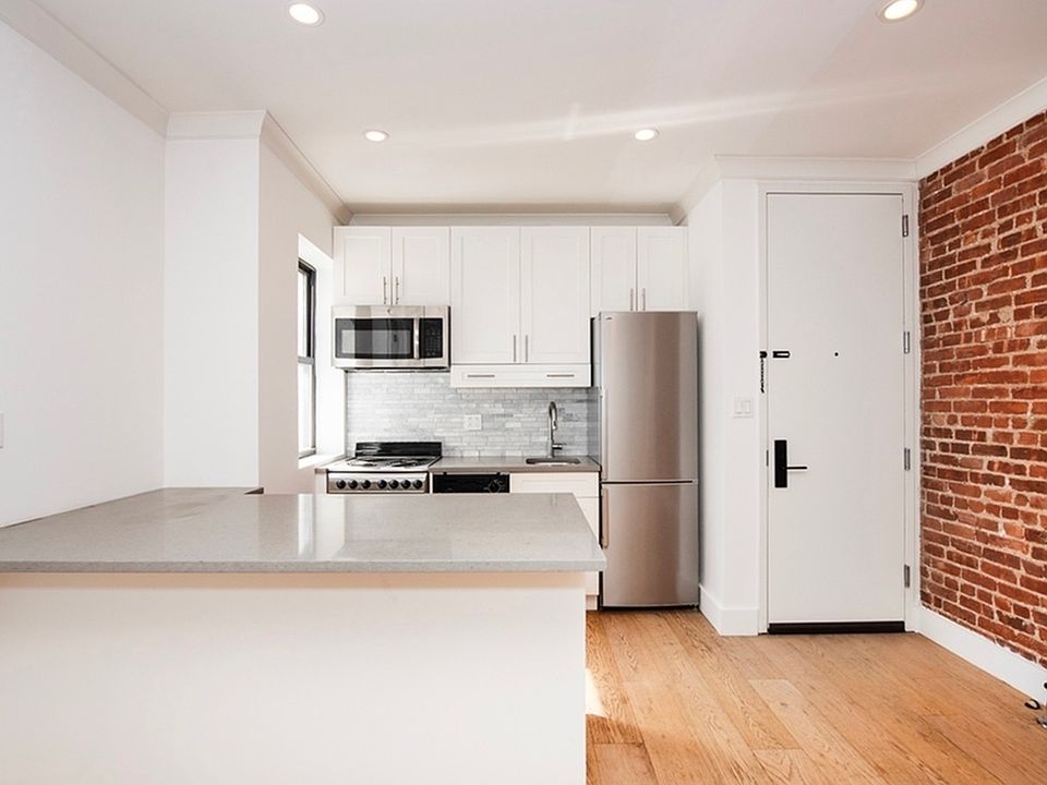 1st image of 214 E 32nd St #4A