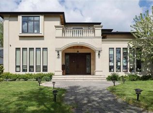 875 W 38th Ave, Vancouver, BC V5Z2L7