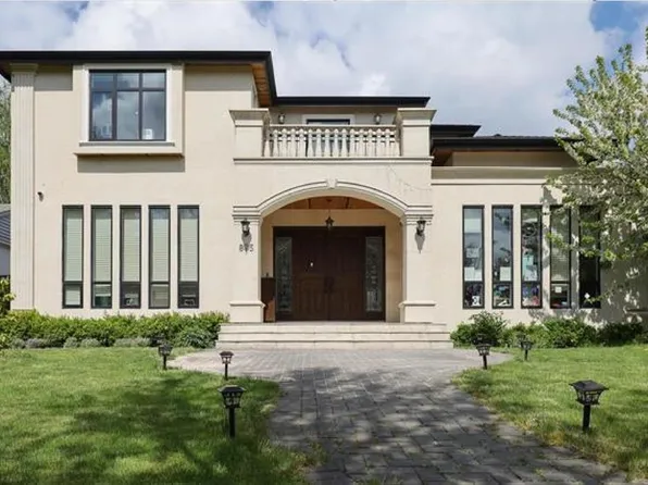 875 W 38th Ave, Vancouver, BC V5Z 2L7