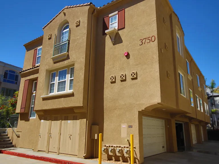 3750 Mykonos Ln #111 — Photo 23
