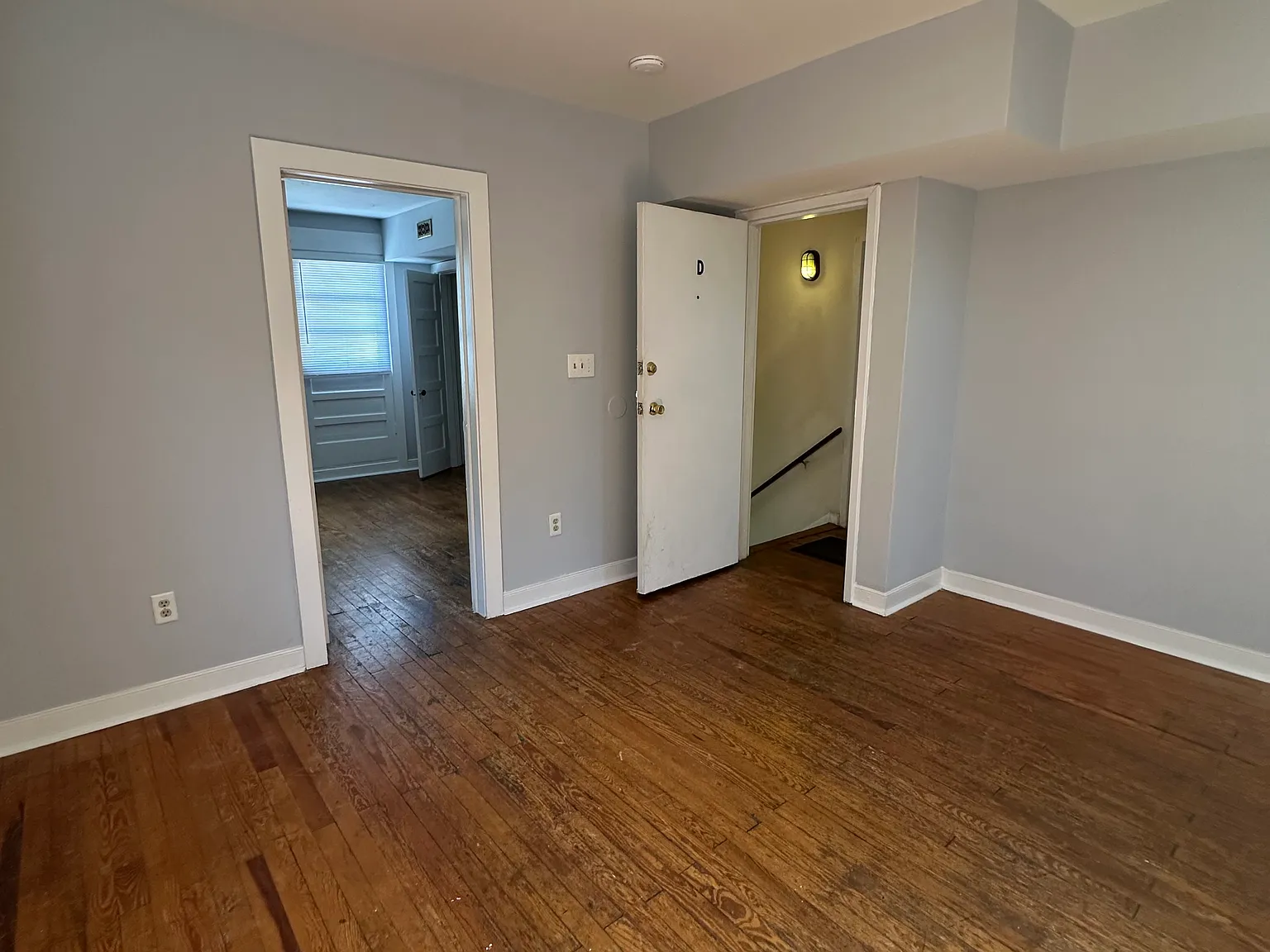 2 bed, 600 sqft, $1,350 — Photo 2