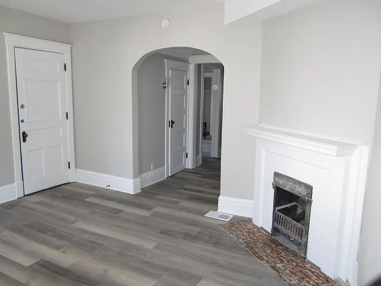 119 Tennyson Ct #1 — Photo 4