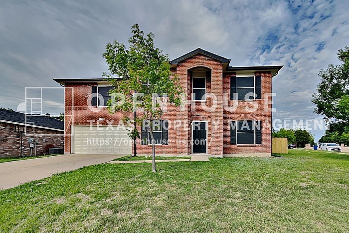 1st image of 1400 Queen Annes Dr
