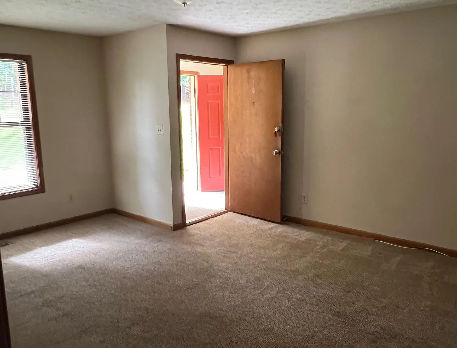 2 bed, 1326 sqft, $1,575 — Photo 3