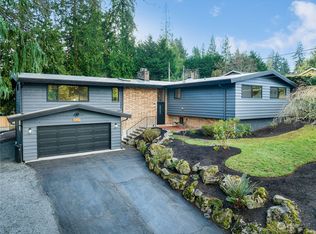 10608 Robin Hood Dr, Edmonds, WA 98020