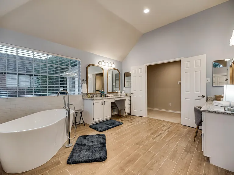 600 Post Oak Dr — Photo 38