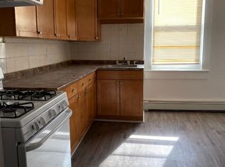 40 Cedar Pl APT 2, Rye, NY 10580