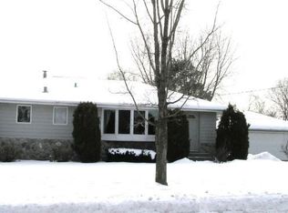 5949 Zenith Ave N, Brooklyn Center, MN 55429