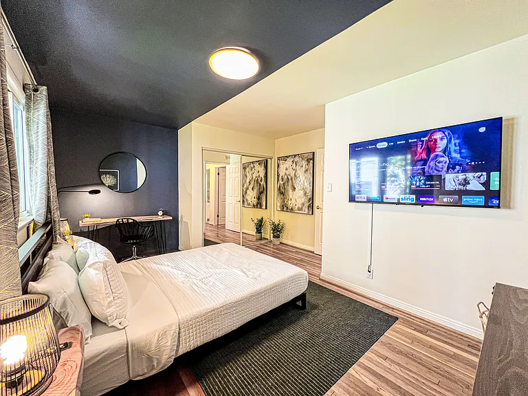 1169 Amherst Ave #3 — Photo 27