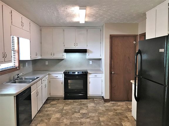 5th image of 1540 Marble Way