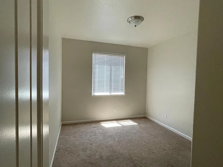 710 Marybelle Dr — Photo 19