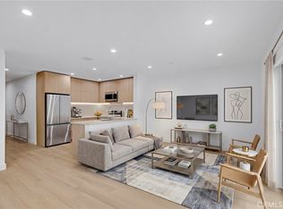 5220 Strohm Ave, North Hollywood, CA 91601
