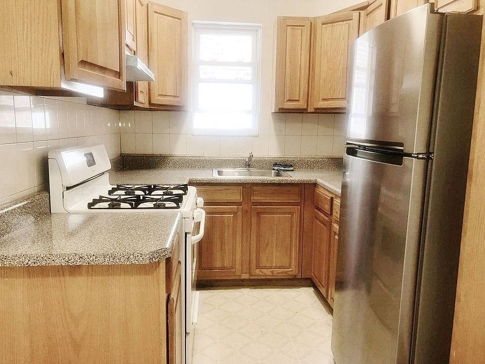 1st image of 46-11 28th Ave #2AA