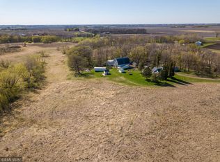 8815 Lace Ave, Glencoe, MN 55336