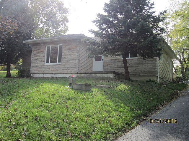 1st image of 3249 Boxwood Dr