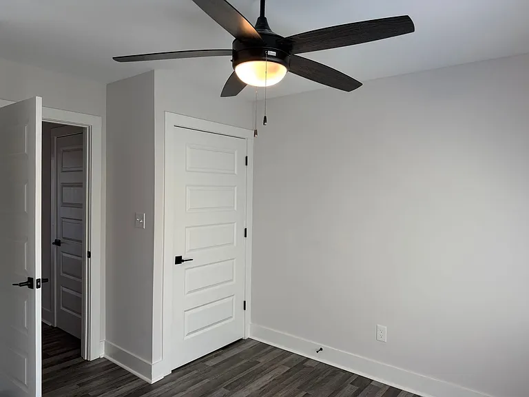 32 Allure Dr — Photo 11