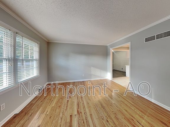 2nd image of 3831 S Breckenridge Dr
