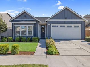 1841 W Sunnyview Ave, Visalia, CA
