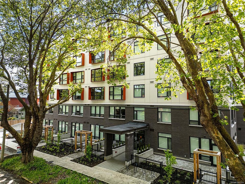 1st image of 629 Speed Ave #204